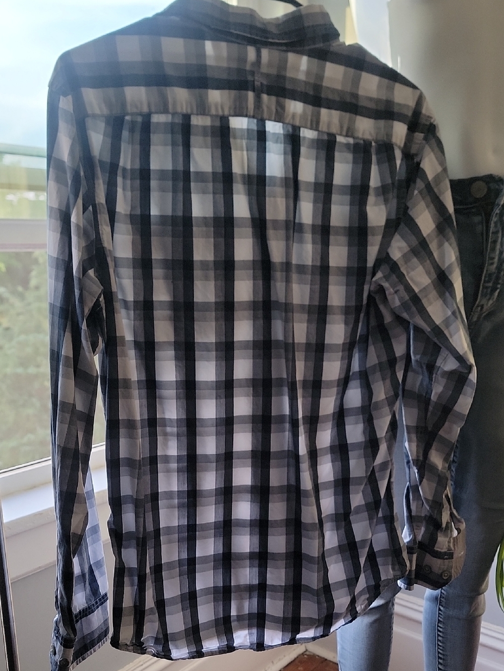 Banana Republic Mens Navy & Gray Plaid Button Down Shirt